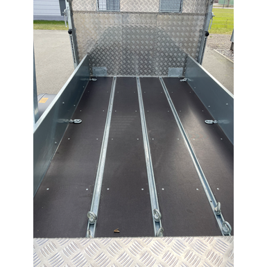 3 pritrdilne letve za prikolice